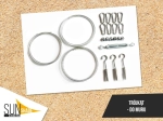 Kit di montaggio per vela ombreggiante triangolare in HDPE a parete con corde, tenditore e moschettoni.